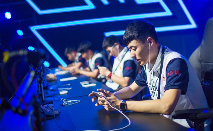 打击双冠王 打击双冠王